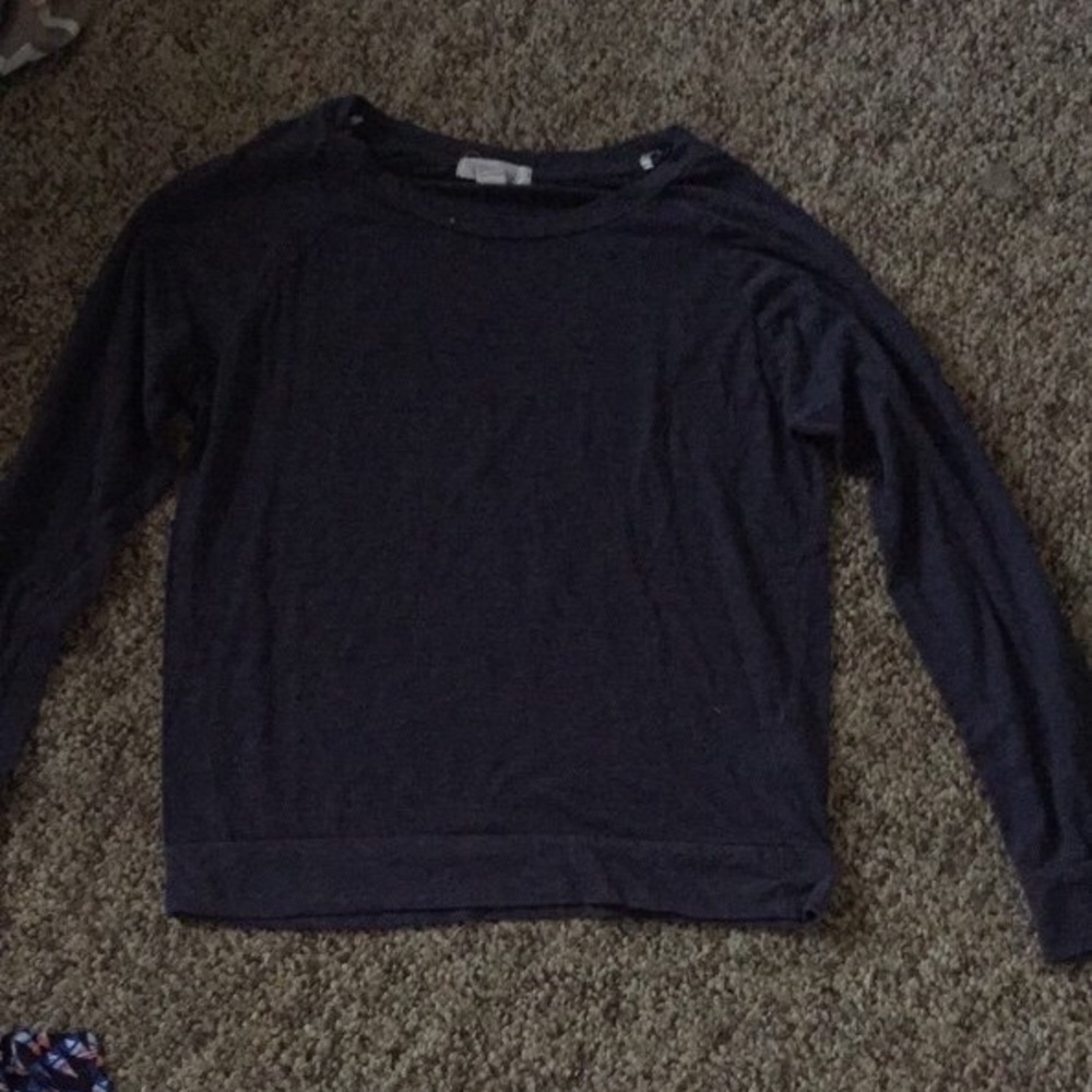 Dark blue longsleeve shirt